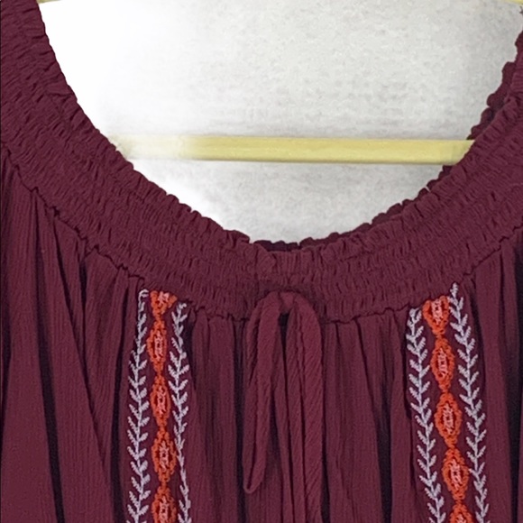 Xhilaration Off Shoulder Long Sleeve Top Size M - Picture 4 of 8